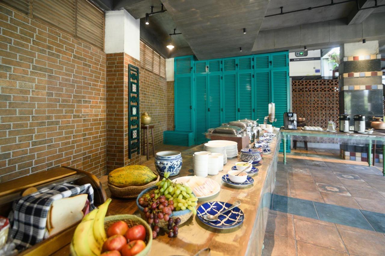 Bougainvilla Apartment Surat Zewnętrze zdjęcie